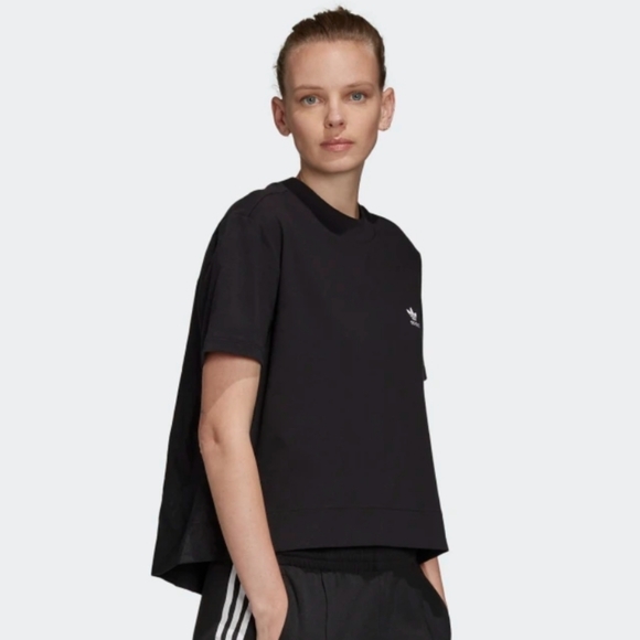 NEW Adidas Originals Tee - Picture 4 of 16